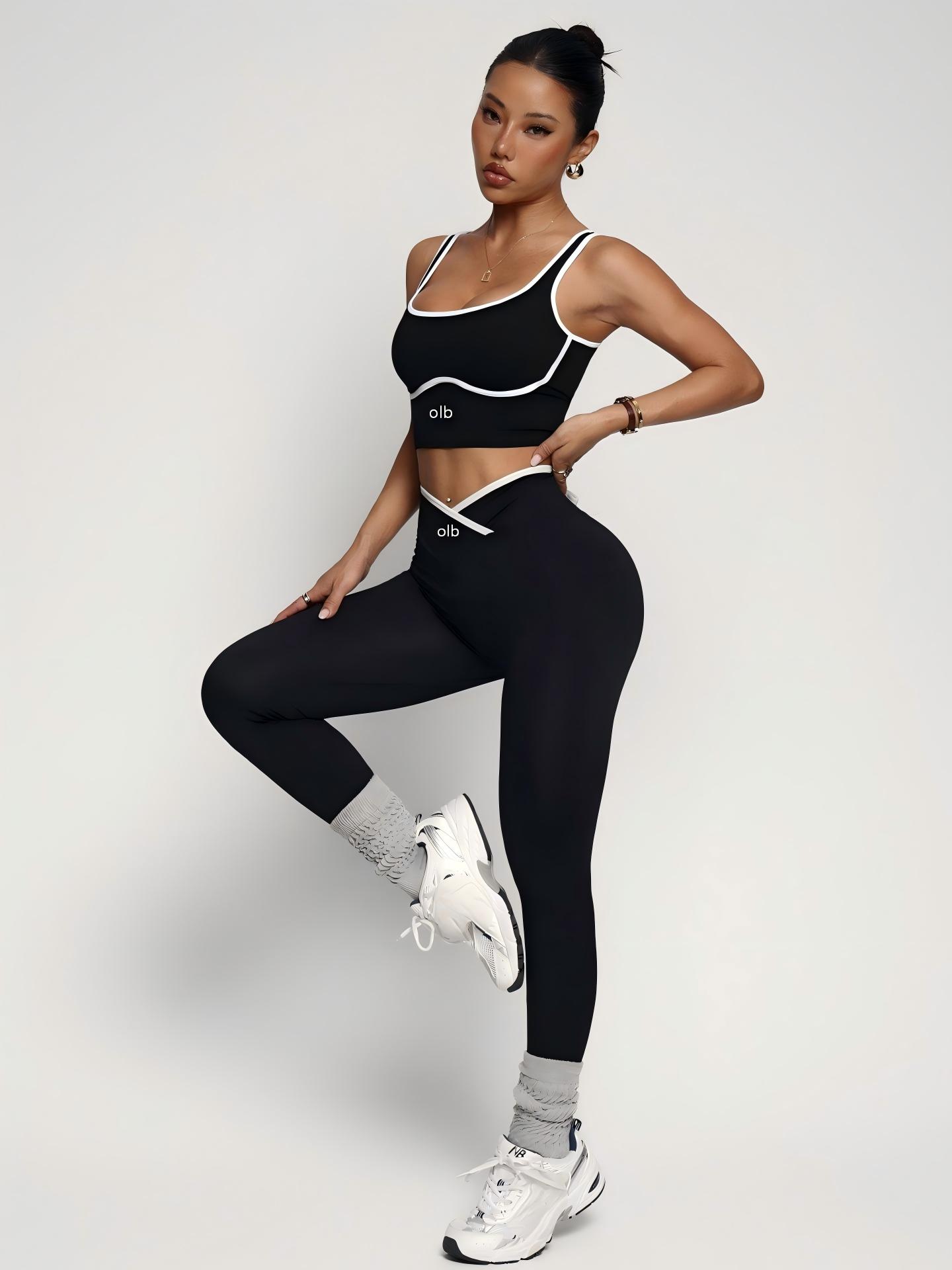 Aquatic Sports Bra - Completo sportivo da donna a 2
